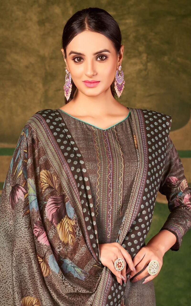 Karachi Express Vandana Wholesale Cotton Dress Material