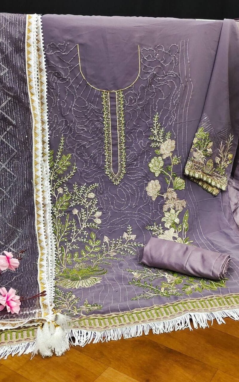 Pakistani Salwar Design 2023
