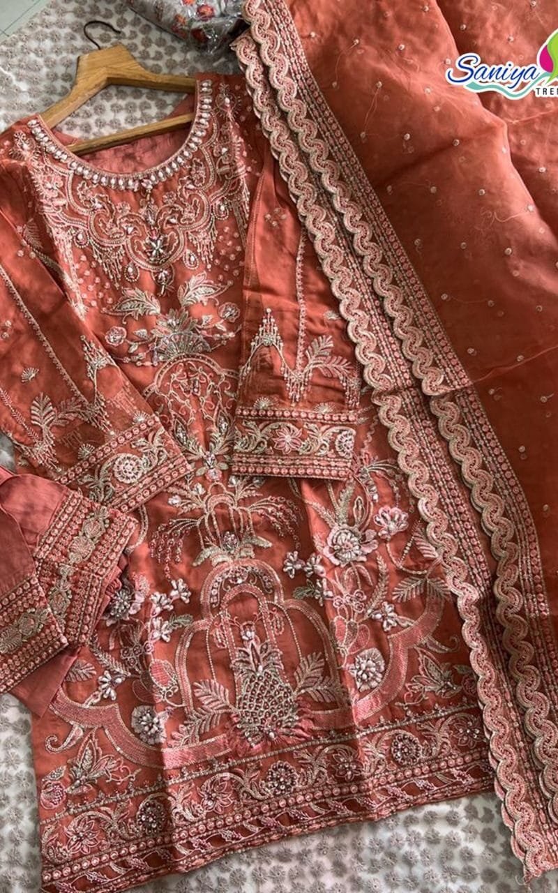 Saniya Trendz St- P-10010 Wholesale Pakistani Salwar Suits