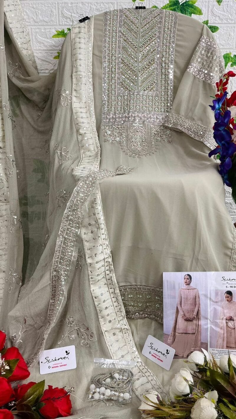 Best Pakistani Clothes Wholesale