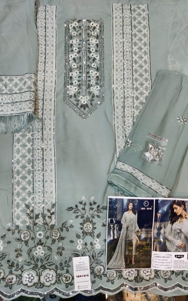 Best Pakistani Dresses In Dubai