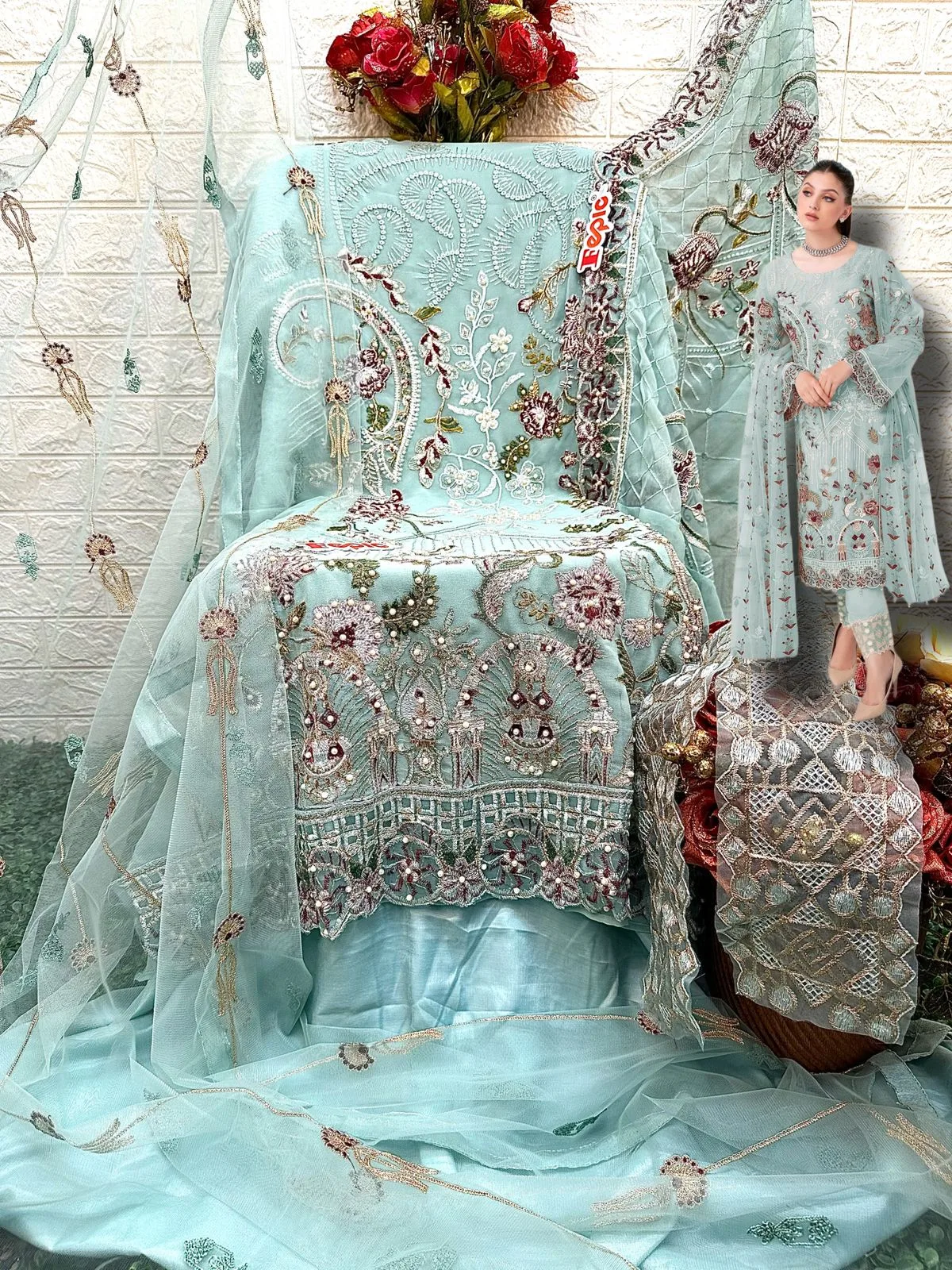 Latest Designer Pakistani Suits 2023