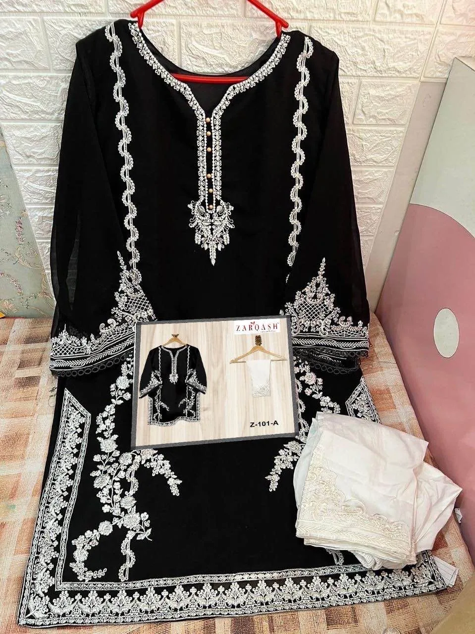 Online Sale Pakistani Clothes