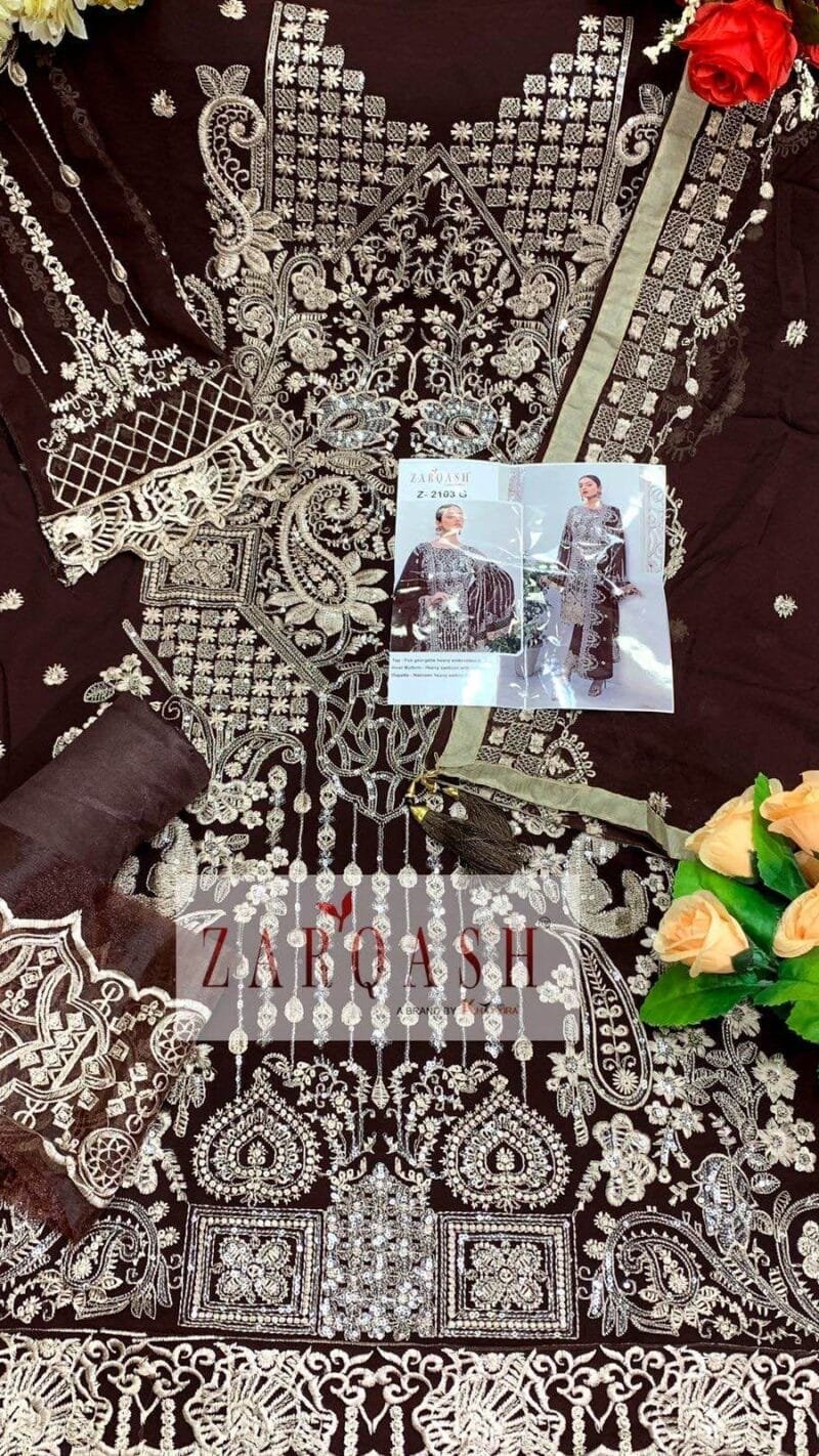 Pakistani Dress Design 2023 Simple