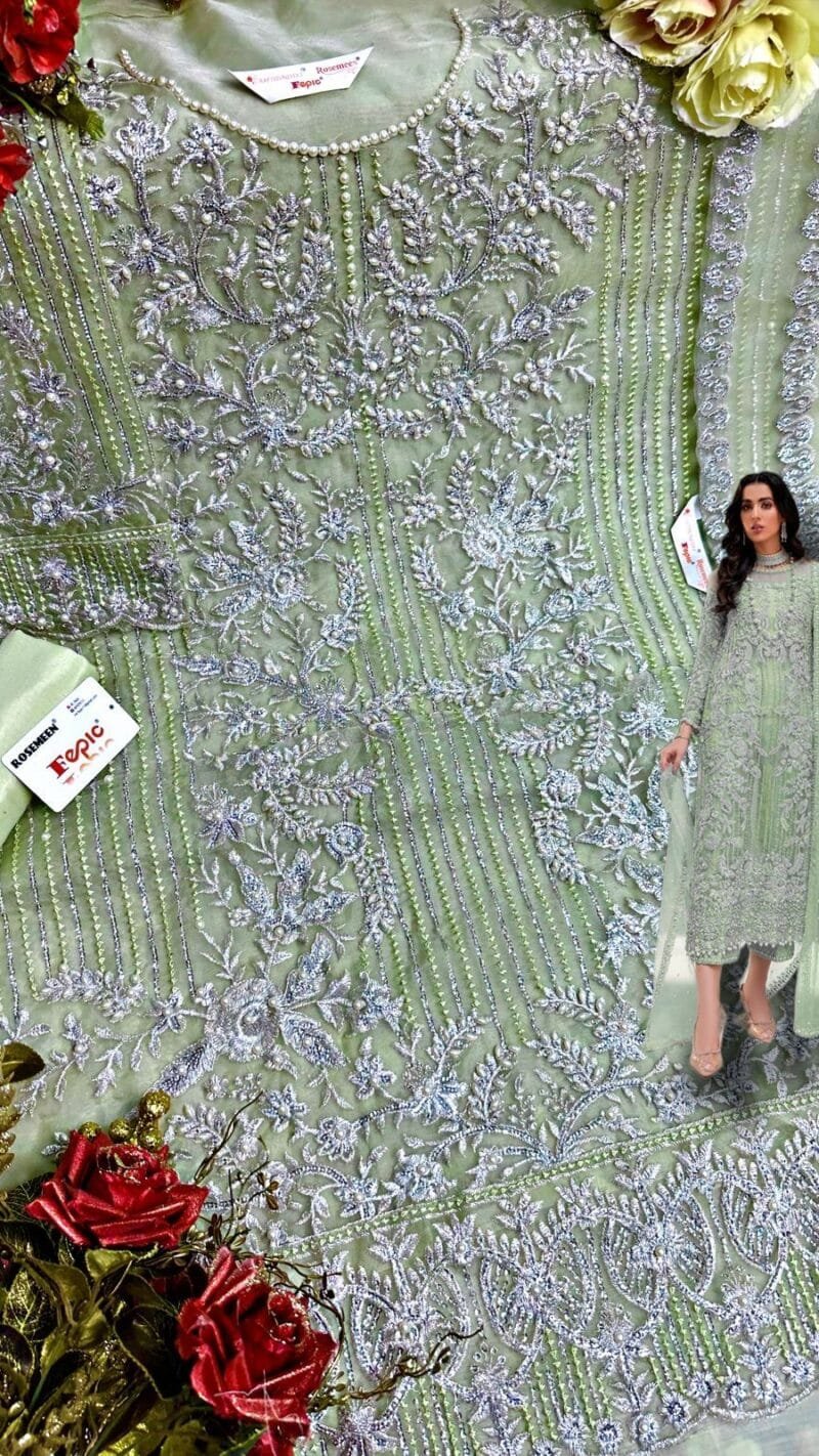 Pakistani Dress For Mehndi Function