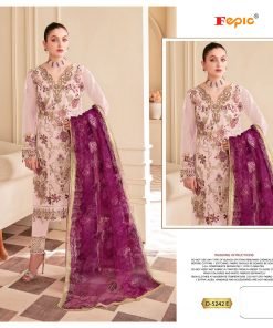 Pakistani Dress Style 2023