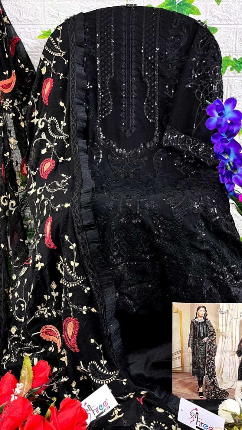 Pakistani Dresses For Summer