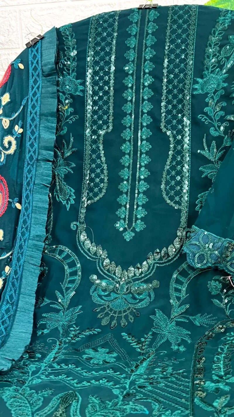 Pakistani Dresses Long