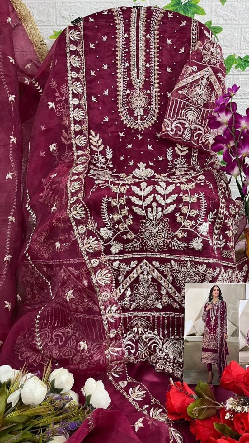 Pakistani Suits Wholesale In Pakistan