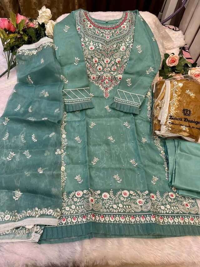 Pakistani Suits Wholesale Shop In Delhi