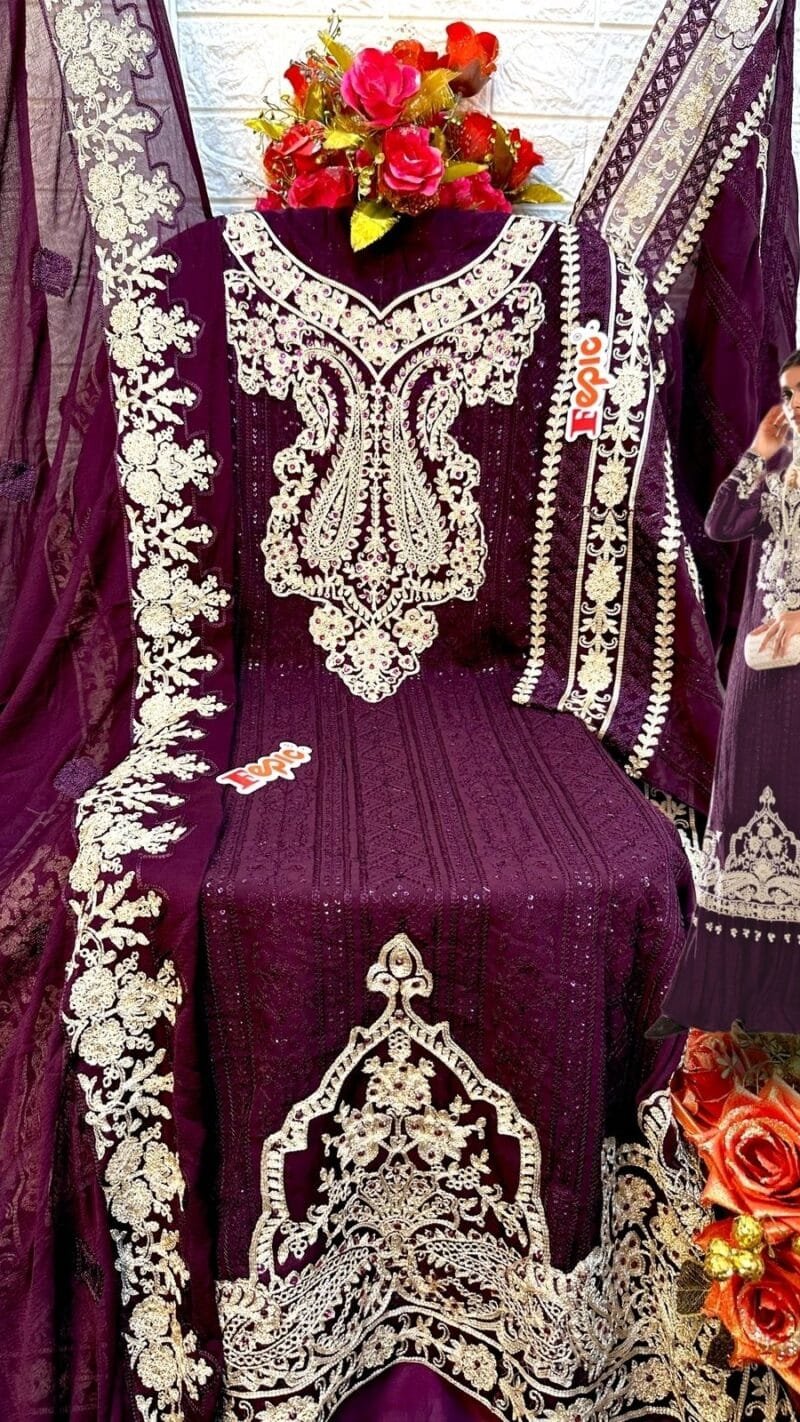 Wholesale Pakistani Dresses In Pakistan