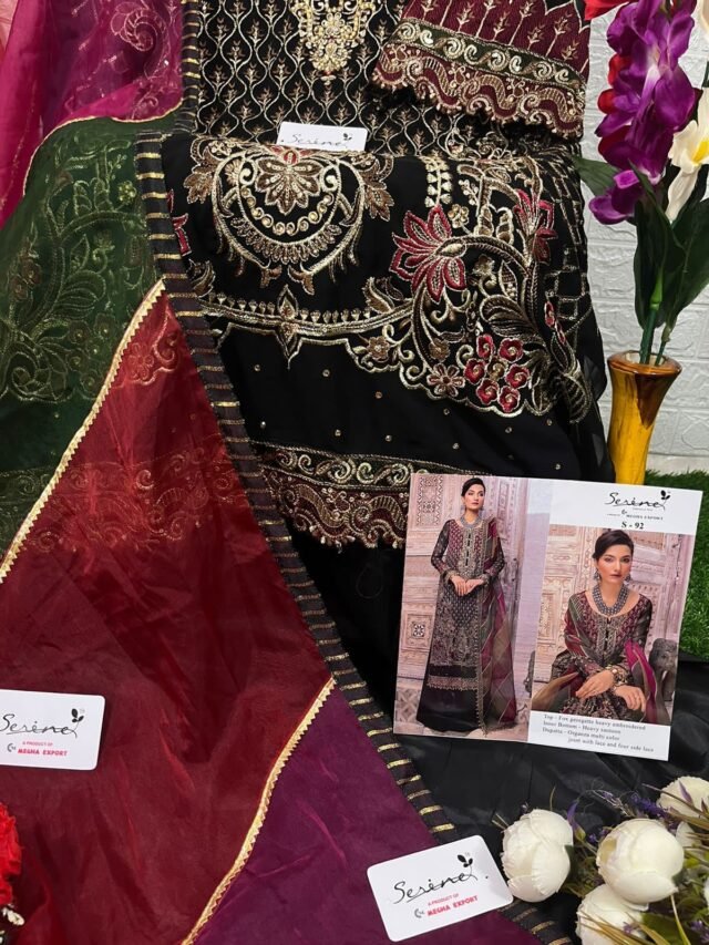 Pakistani Clothes Designer