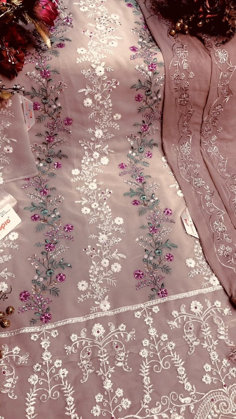 Pakistani Suits Wholesale Online