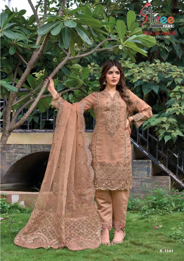 Wholesale Pakistani Suits Online India