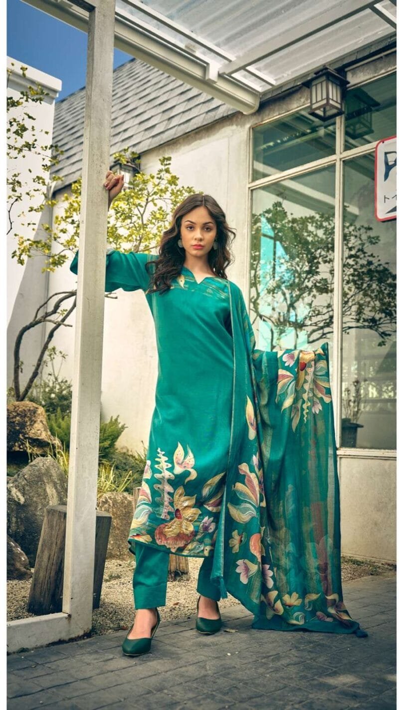 Wholesale Clothes Korean USA Sadhana Fashion Minerva