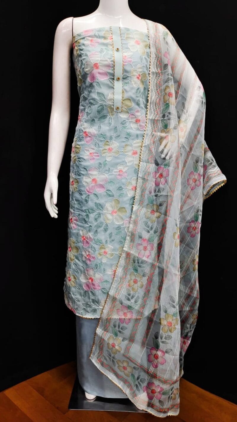 Wholesale Clothes Rack USA ORGANZA SILK WORK