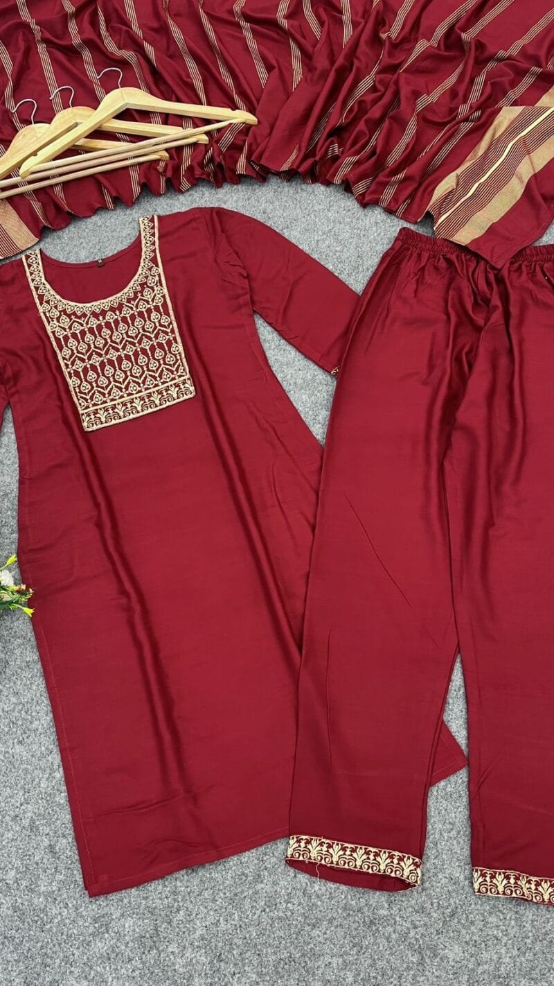 Clothes Wholesale Near Me USA New Rayon Beautiful Kurti Pant Duppta